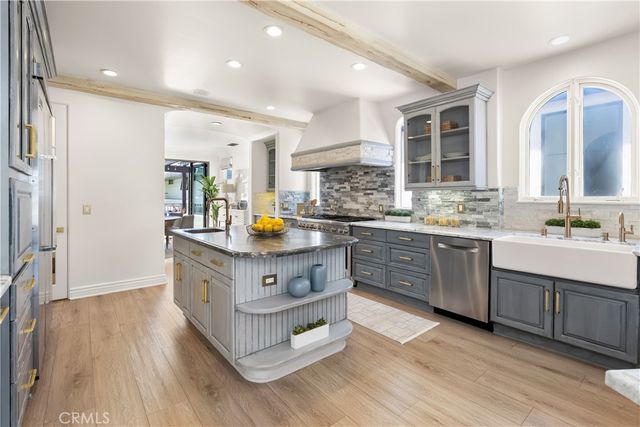 332 18th Street, Manhattan Beach, CA 90266