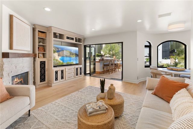 332 18th Street, Manhattan Beach, CA 90266