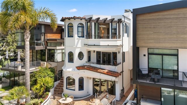 332 18th Street, Manhattan Beach, CA 90266