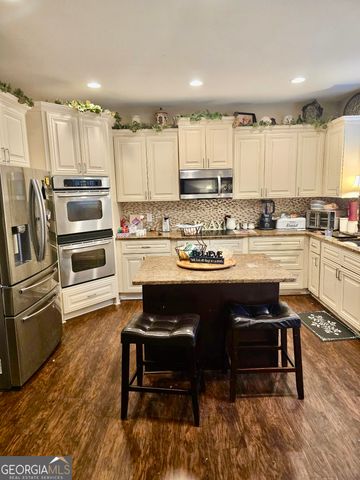 312 Mountain Laurel Walk, Canton, GA 30114