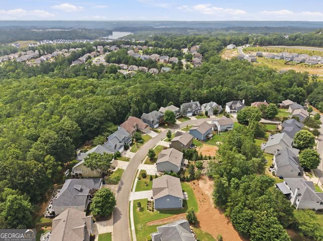 312 Mountain Laurel Walk, Canton, GA 30114