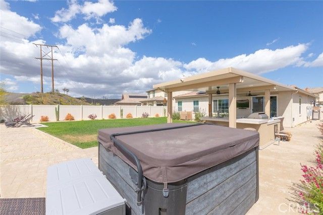 41215 Alegria Lane, Lake Elsinore, CA 92532