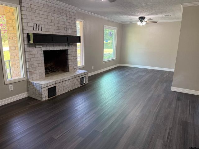 1602 E Main, Henderson, TX 75652