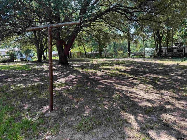 1602 E Main, Henderson, TX 75652