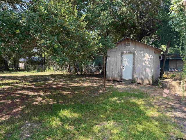 1602 E Main, Henderson, TX 75652