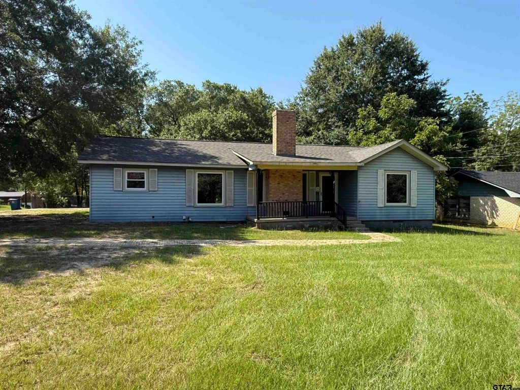1602 E Main, Henderson, TX 75652