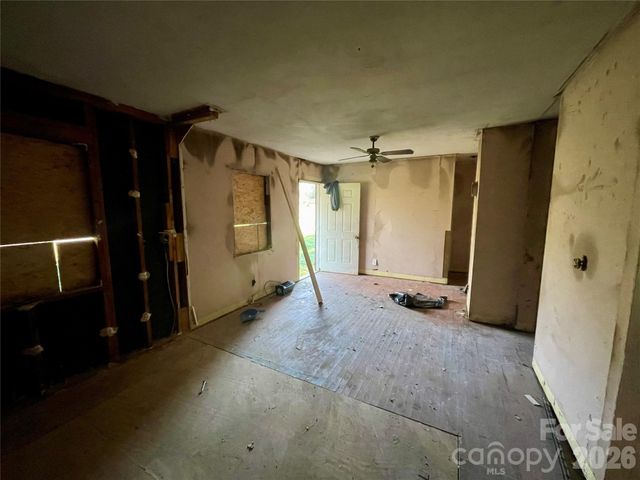 119 Z A Hunter Road, Bessemer City, NC 28016