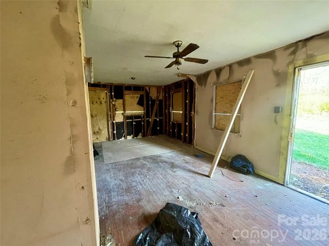 119 Z A Hunter Road, Bessemer City, NC 28016