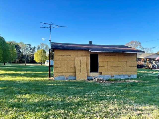 119 Z A Hunter Road, Bessemer City, NC 28016