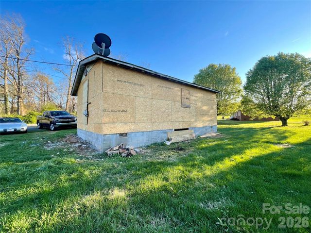 119 Z A Hunter Road, Bessemer City, NC 28016