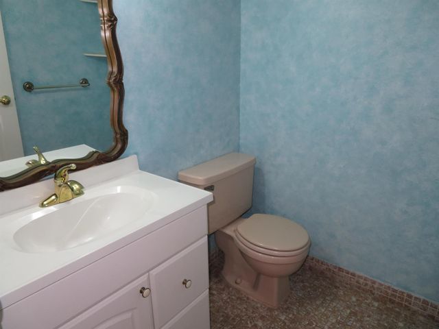 719 Lori Drive 302, Palm Springs, FL 33461