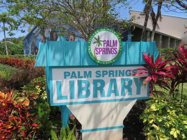 719 Lori Drive 302, Palm Springs, FL 33461