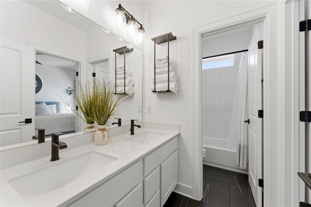 1890 Headwaters BLVD, Dripping Springs, TX 78620