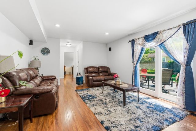213 Normandy Road, Edison, NJ 08820