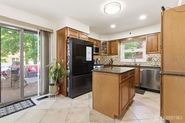 213 Normandy Road, Edison, NJ 08820