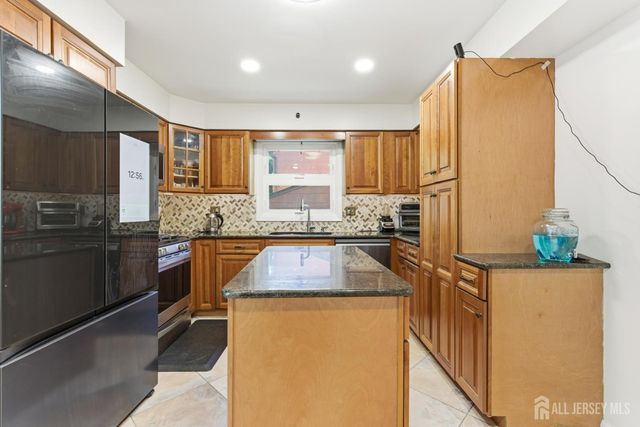 213 Normandy Road, Edison, NJ 08820