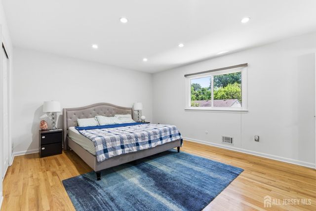 213 Normandy Road, Edison, NJ 08820