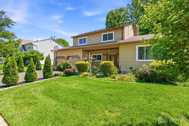 213 Normandy Road, Edison, NJ 08820
