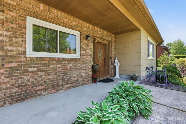 213 Normandy Road, Edison, NJ 08820