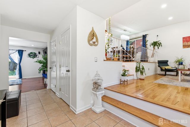 213 Normandy Road, Edison, NJ 08820