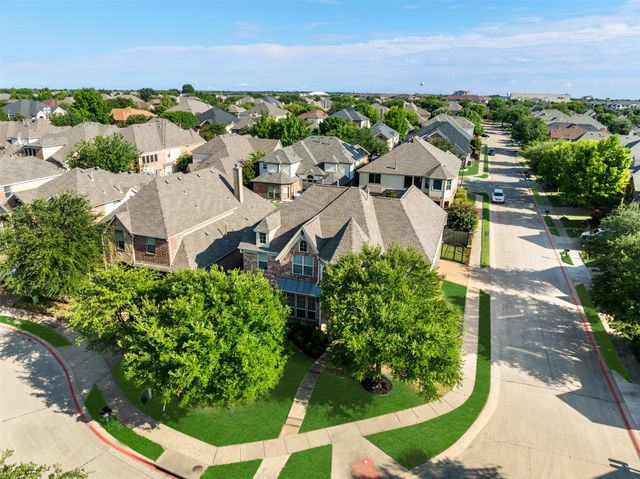 5560 Emerson Court, Fairview, TX 75069