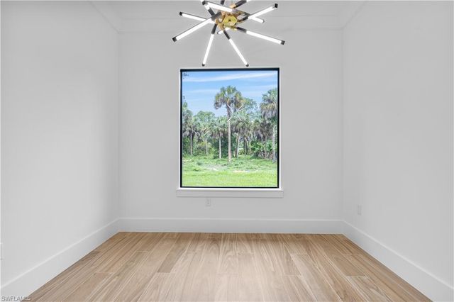 2354 4th AVE SE, Naples, FL 34117