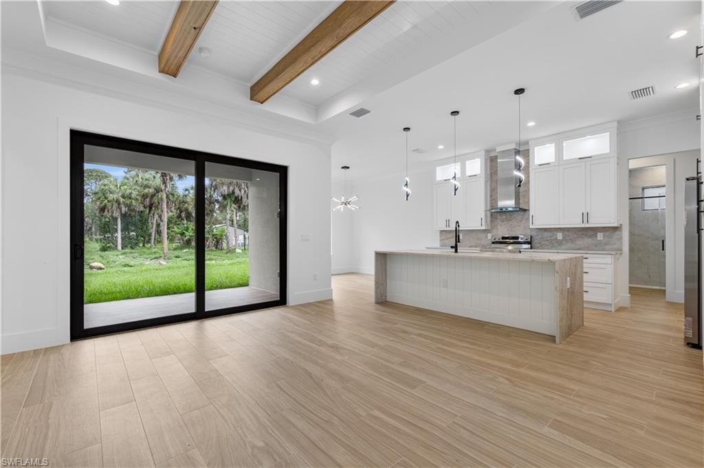 2354 4th AVE SE, Naples, FL 34117