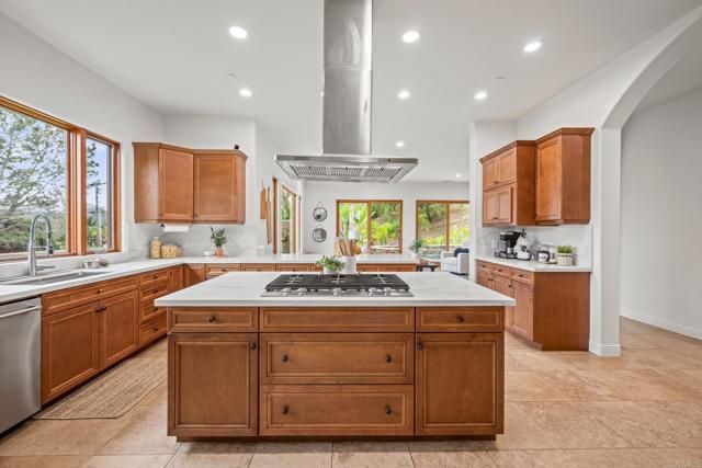 4149 Manchester Avenue, Encinitas, CA 92024