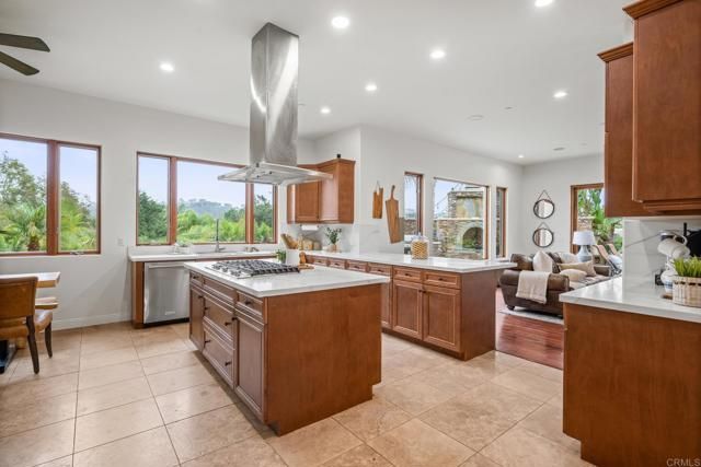 4149 Manchester Avenue, Encinitas, CA 92024