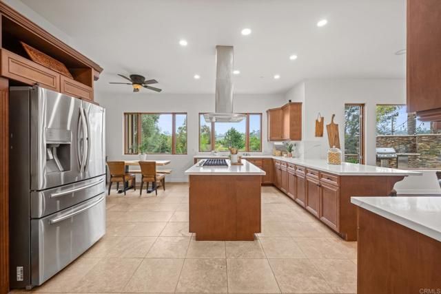 4149 Manchester Avenue, Encinitas, CA 92024