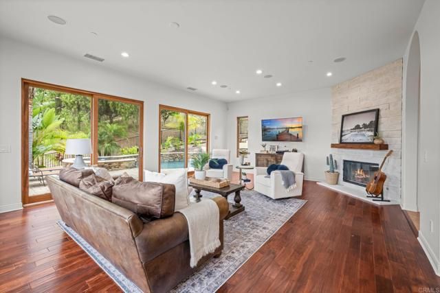 4149 Manchester Avenue, Encinitas, CA 92024