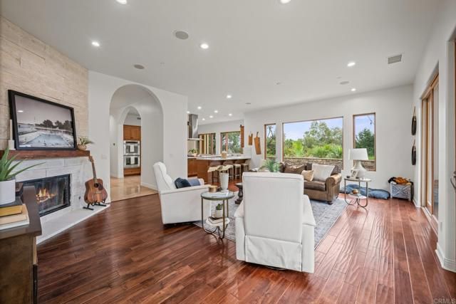 4149 Manchester Avenue, Encinitas, CA 92024