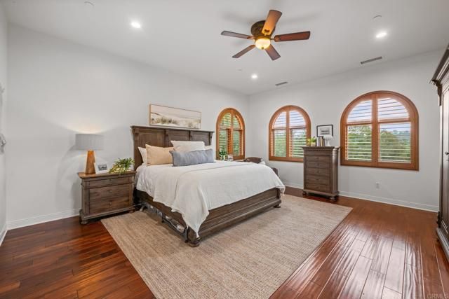 4149 Manchester Avenue, Encinitas, CA 92024