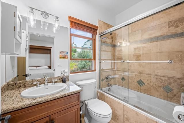 4149 Manchester Avenue, Encinitas, CA 92024