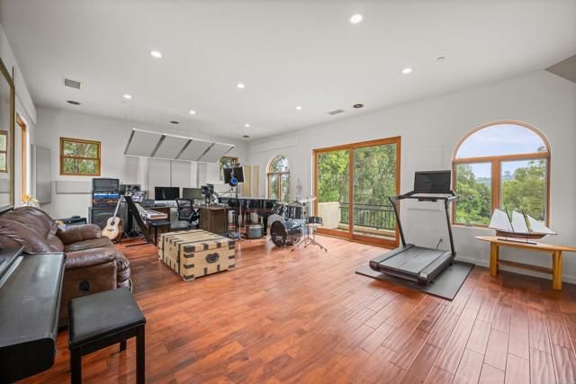 4149 Manchester Avenue, Encinitas, CA 92024