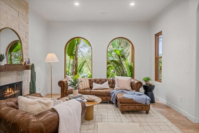 4149 Manchester Avenue, Encinitas, CA 92024