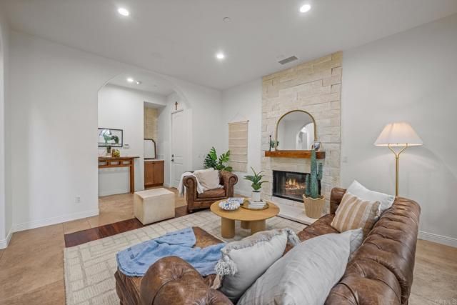 4149 Manchester Avenue, Encinitas, CA 92024