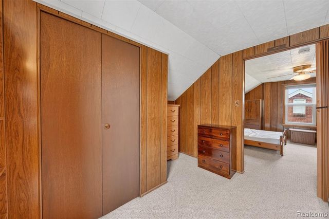 619 Highland Avenue, Lincoln Park, MI 48146