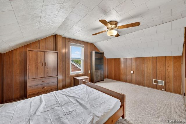 619 Highland Avenue, Lincoln Park, MI 48146