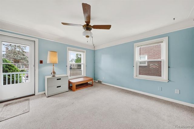 619 Highland Avenue, Lincoln Park, MI 48146
