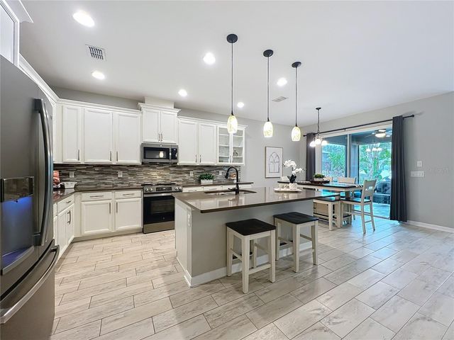 2696 PEONY DRIVE, Oviedo, FL 32766