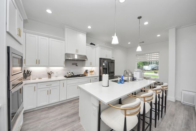 50 Road 6613, Dayton, TX 77535