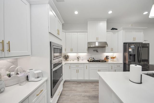 50 Road 6613, Dayton, TX 77535