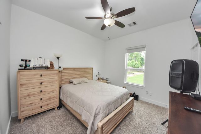 50 Road 6613, Dayton, TX 77535