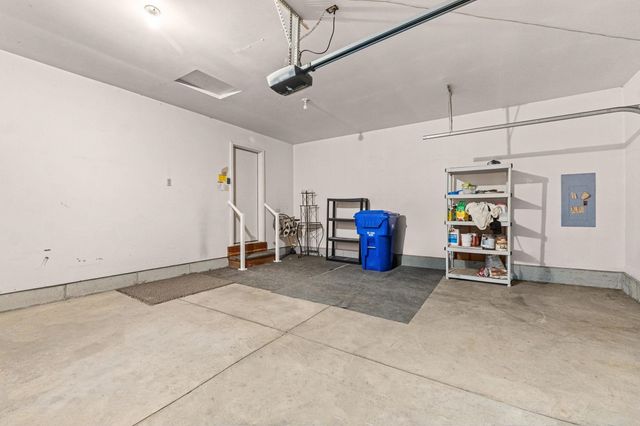 10602 E Nixon Ln, Spokane Valley, WA 99206