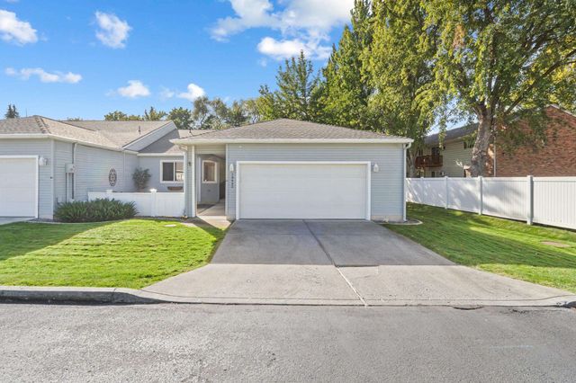 10602 E Nixon Ln, Spokane Valley, WA 99206