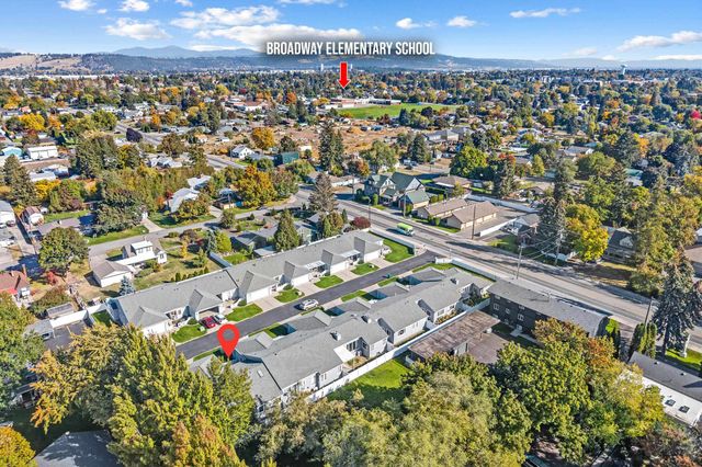 10602 E Nixon Ln, Spokane Valley, WA 99206