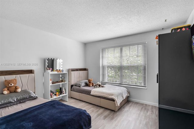 420 NW 70th Ave 228, Plantation, FL 33317