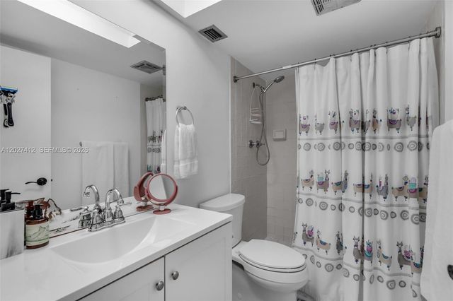 420 NW 70th Ave 228, Plantation, FL 33317
