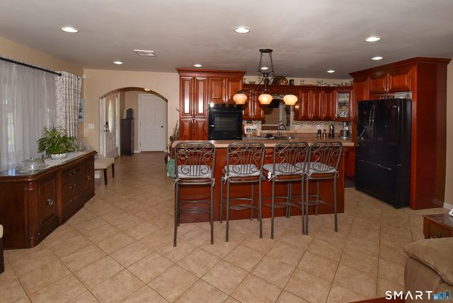 49 Green Manor Avenue, Windsor, CT 06095